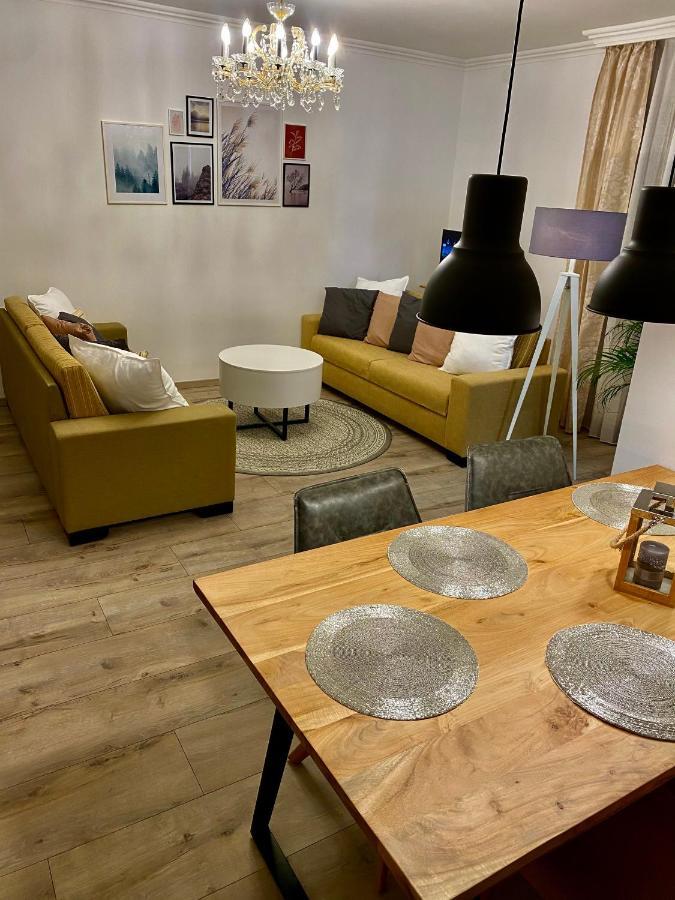 Home Sweet Apartment Xl บุค ภายนอก รูปภาพ