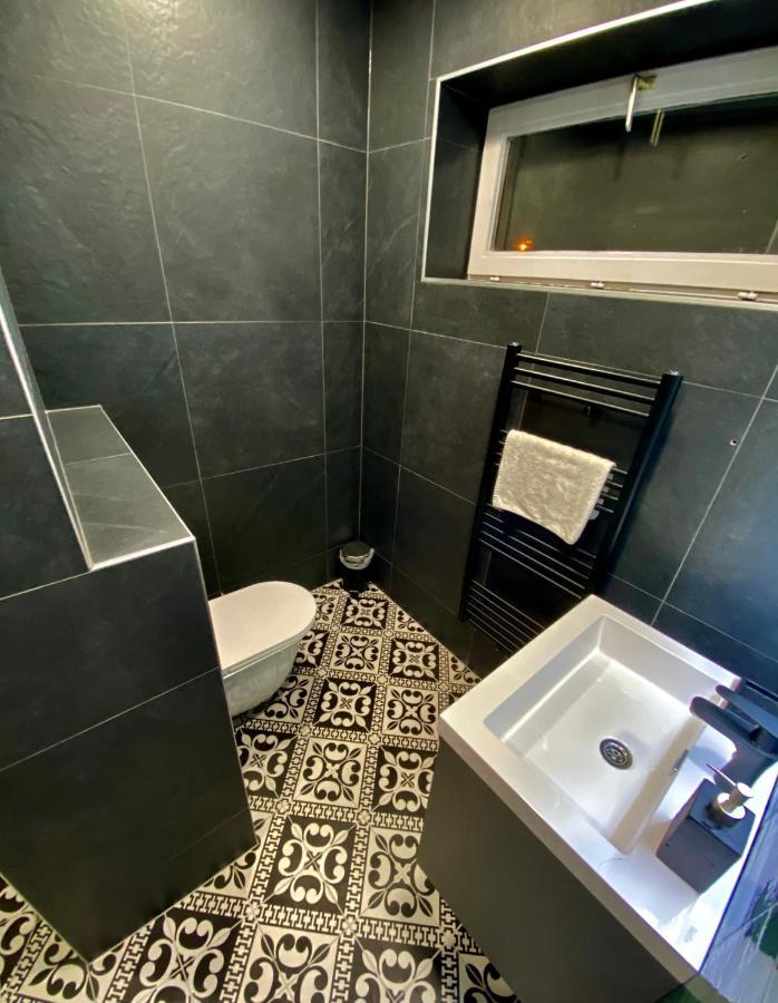 Home Sweet Apartment Xl บุค ภายนอก รูปภาพ